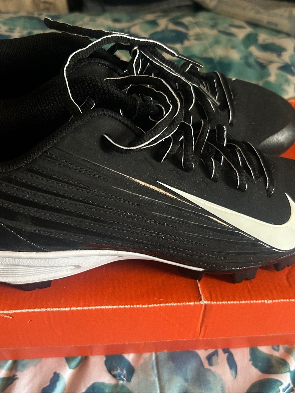 Nike  Black Athletic Cleats with White Swoosh Size 7 1/2.